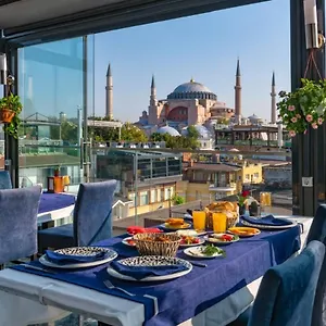 Aristocrat 3*, Istanbul Türkei
